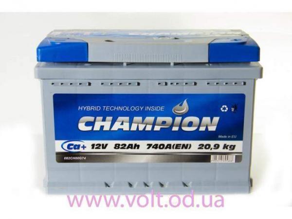 Champion 82ah R+740A