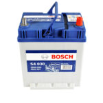 Автомобильный аккумулятор Bosch S4030 40Ah 330A вид сверху
