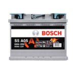 Аккумулятор BOSCH AGM S5A 050 (L2) 60Ah 680A R+ вид спереди